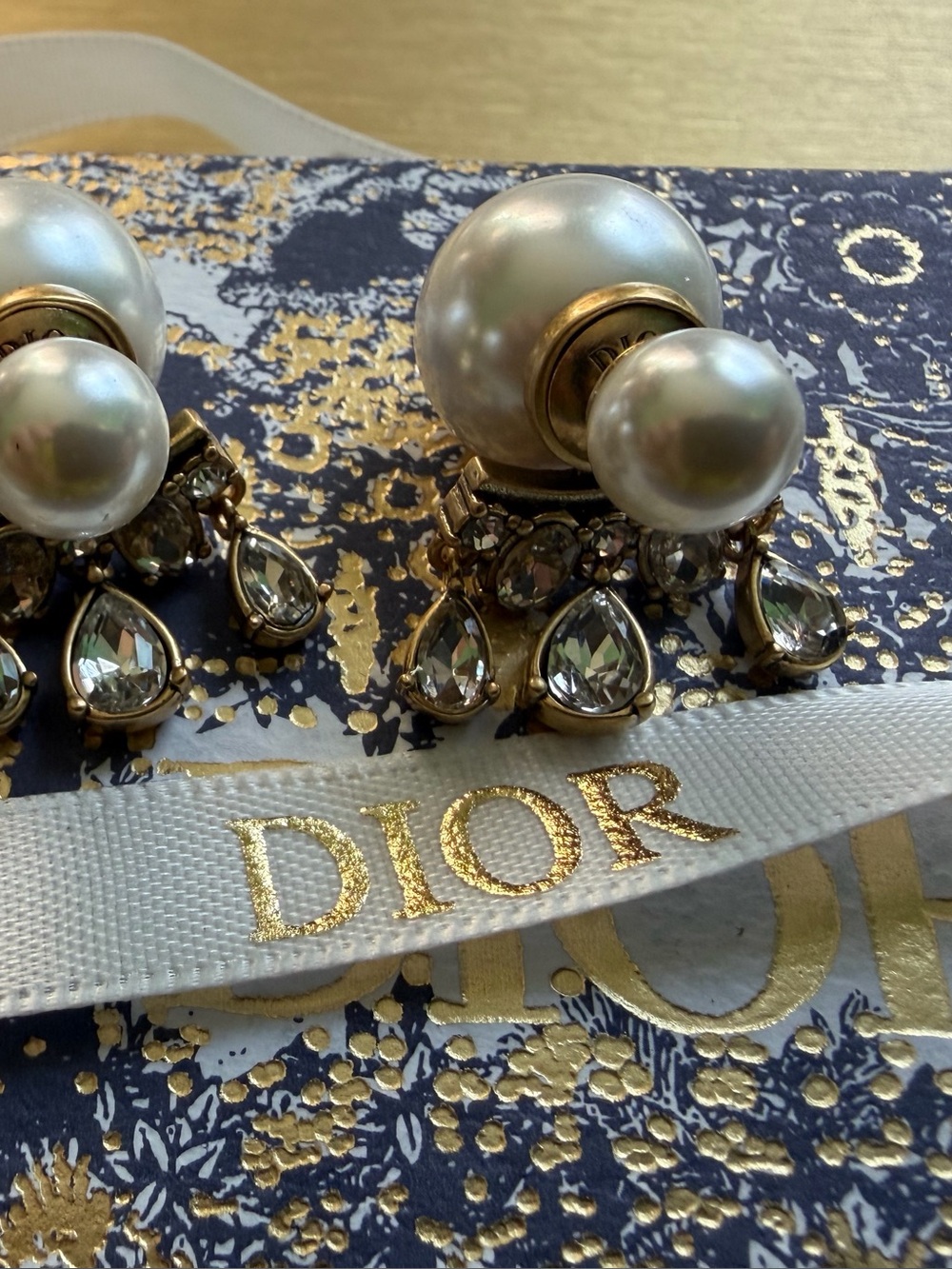Dior Gold and White Logo Earrings - Picture 12 of 15